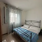 Flat With Side Sea View Just Steps From The Bibione