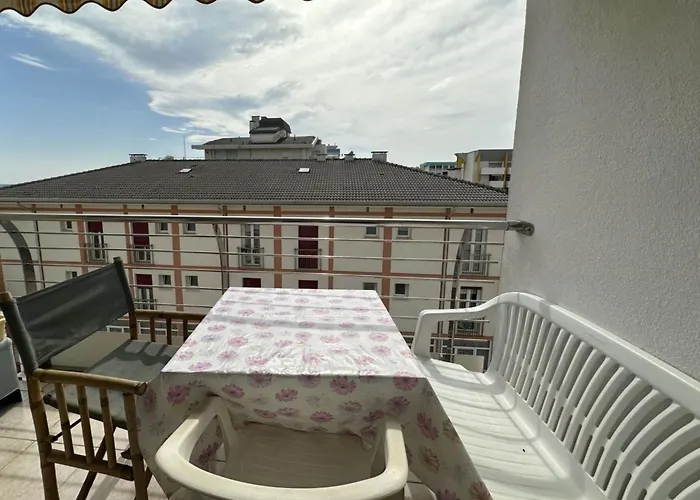 Flat With Side Sea View Just Steps From The