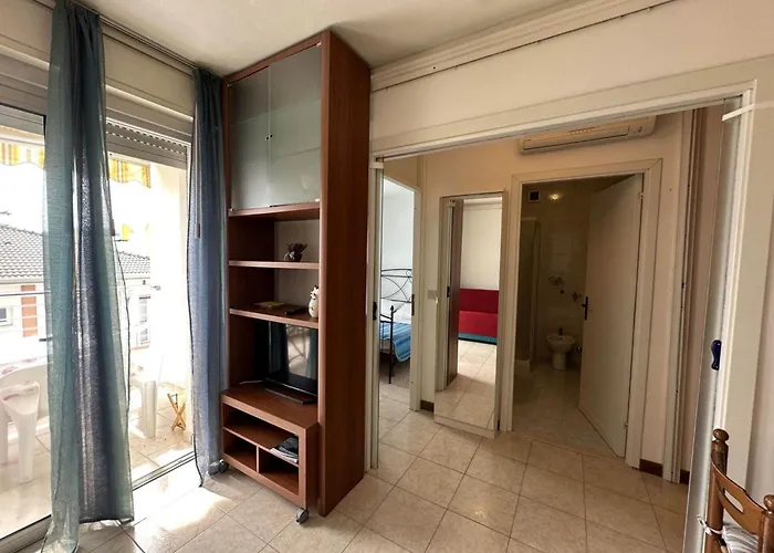 Flat With Side Sea View Just Steps From The Apartment *